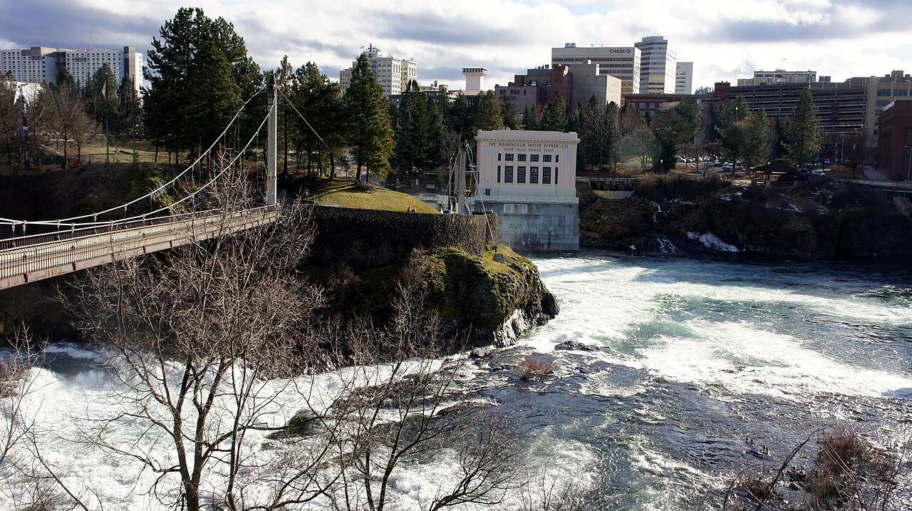 Spokane Falls, the footbridge, and downtown along the river